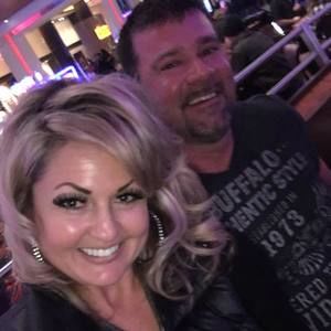 Meet your Posher, Gena